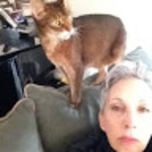 Meet your Posher, Leah